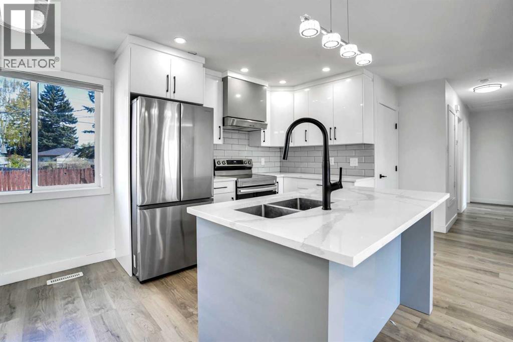 2608 42 Street SE, Calgary, Alberta  T2B 1G7 - Photo 9 - A2312270