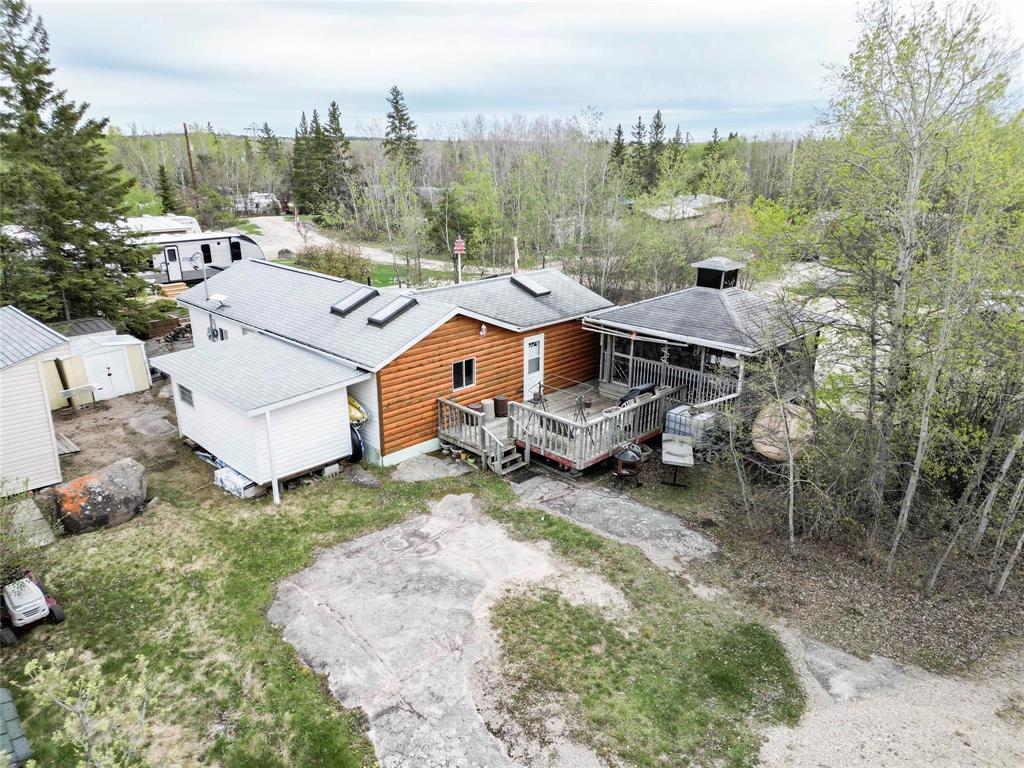 22 Tracy Lane, Lac Du Bonnet Rm, Manitoba  R0E 1A0 - Photo 0 - 202611293