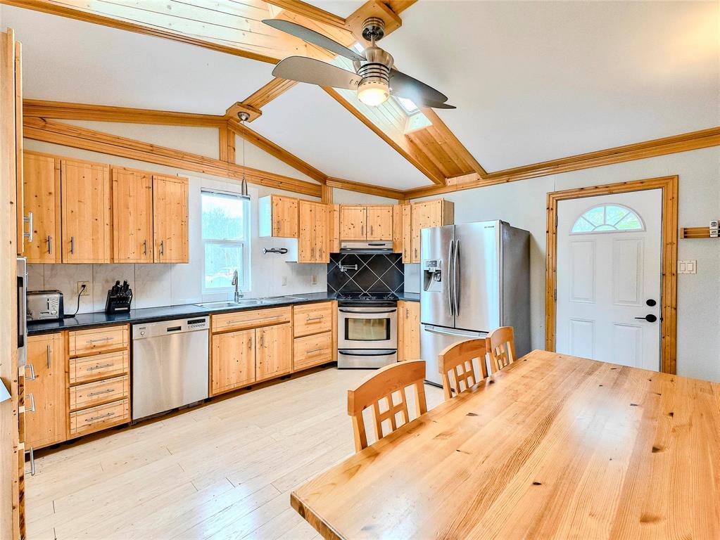 22 Tracy Lane, Lac Du Bonnet Rm, Manitoba  R0E 1A0 - Photo 18 - 202611293