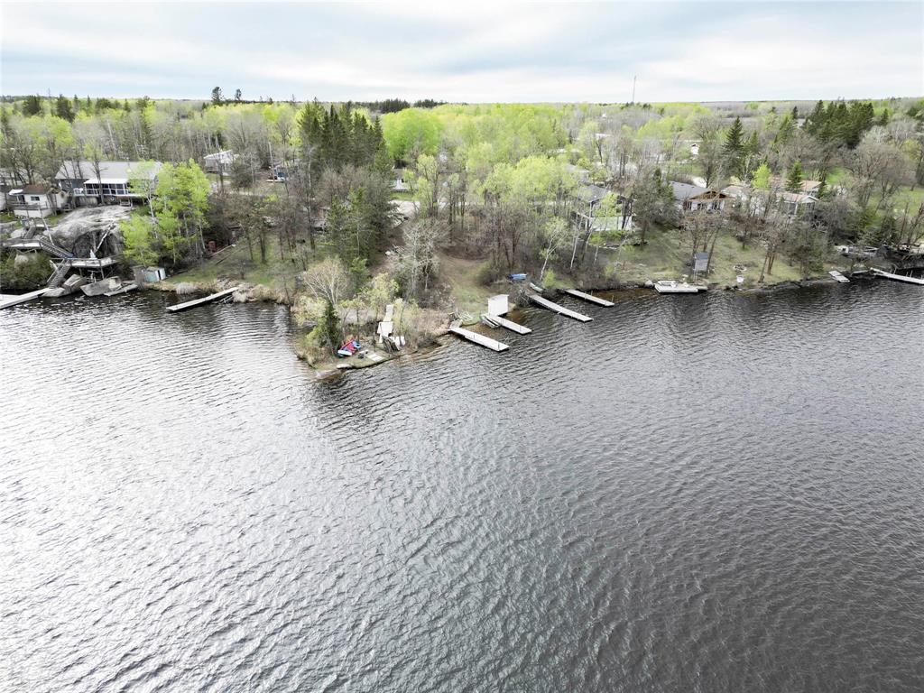 22 Tracy Lane, Lac Du Bonnet Rm, Manitoba  R0E 1A0 - Photo 5 - 202611293