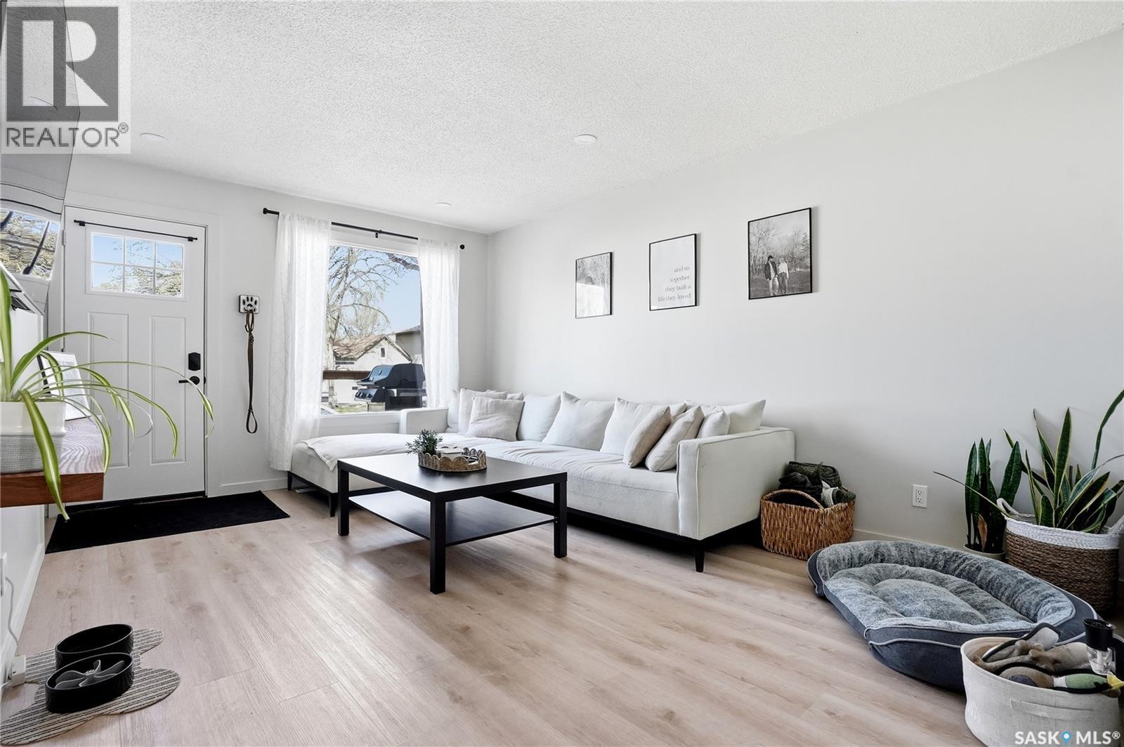 1306 6th Avenue N, Saskatoon, Saskatchewan  S7K 2T8 - Photo 4 - SK036612