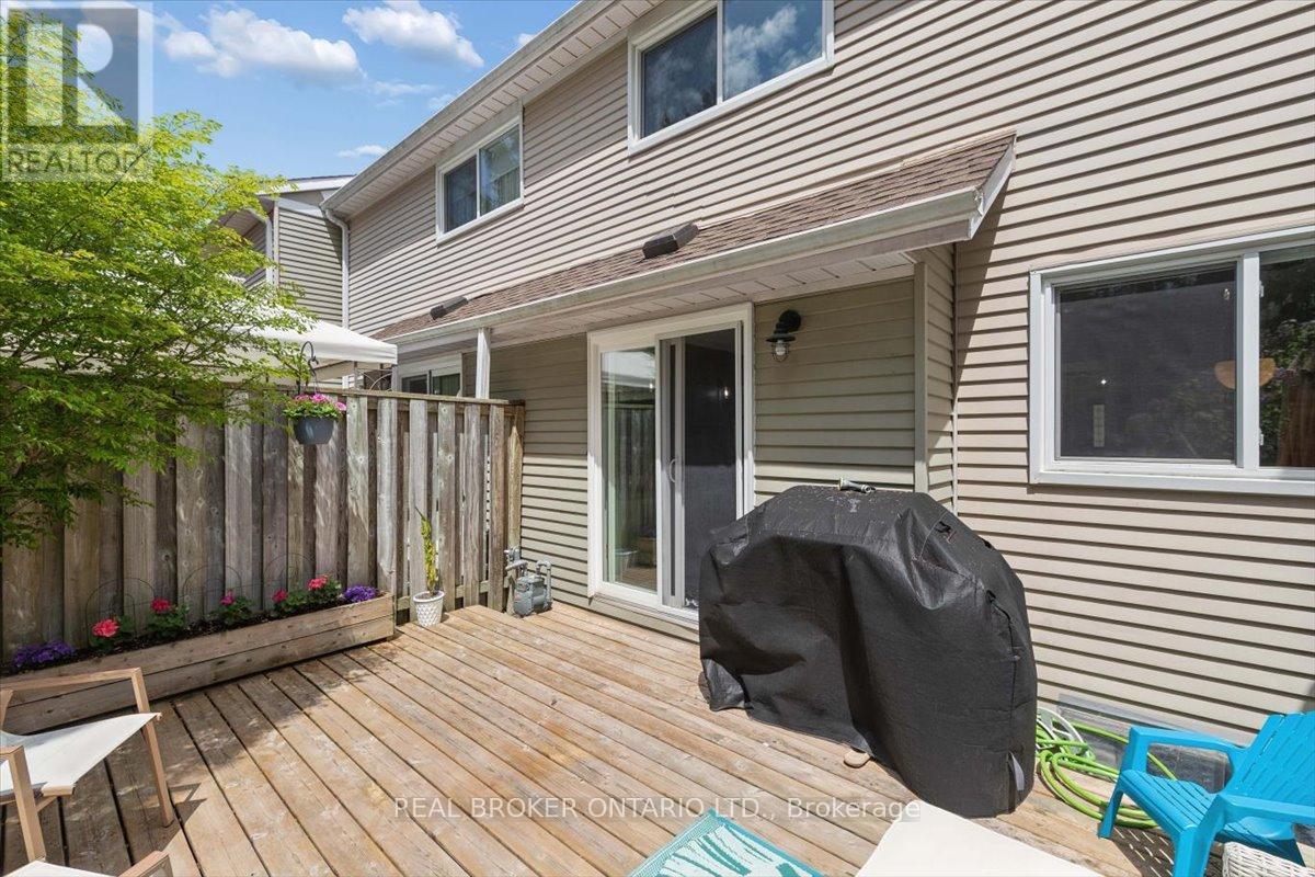 10 - 180 Highland Crescent, Kitchener, Ontario  N2M 5K5 - Photo 30 - X13155236