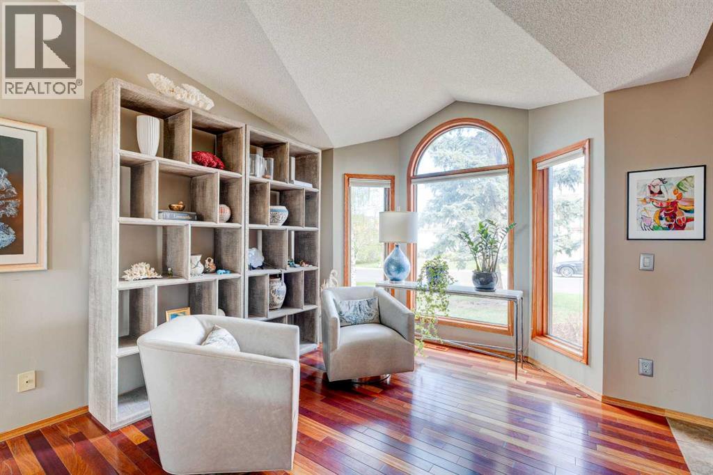 210 Hawkville Close NW, Calgary, Alberta  T3G 3N6 - Photo 16 - A2311727