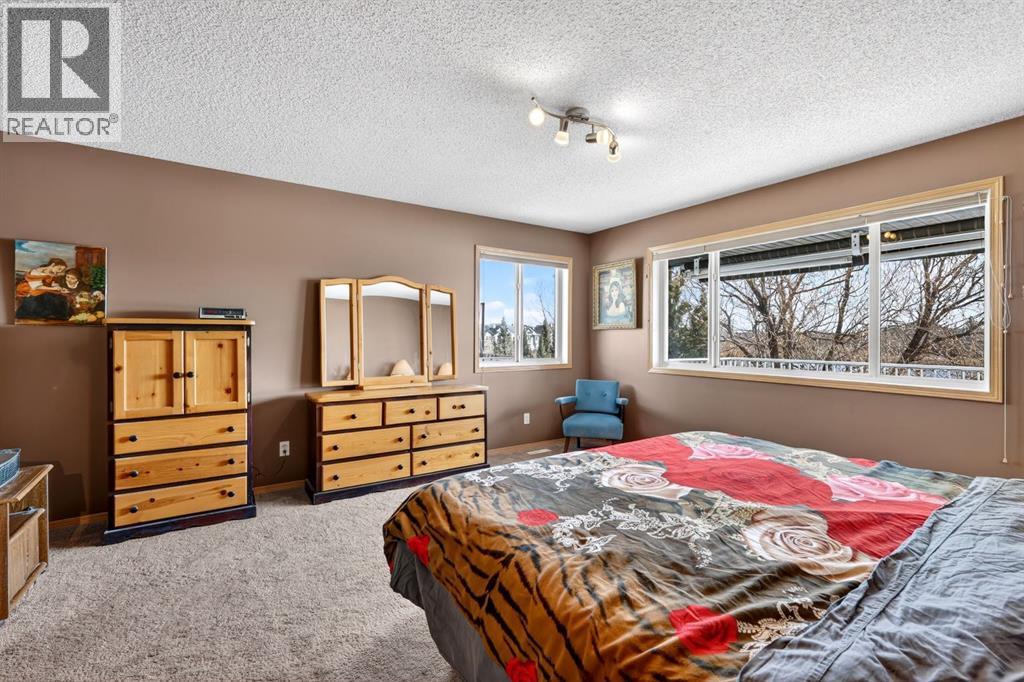136 West Creek Glen, Chestermere, Alberta  T1X 1P8 - Photo 23 - A2313118