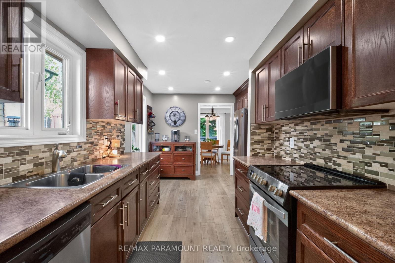 186 Weybridge Trail, Brampton, Ontario  L6V 3W2 - Photo 14 - W13155020