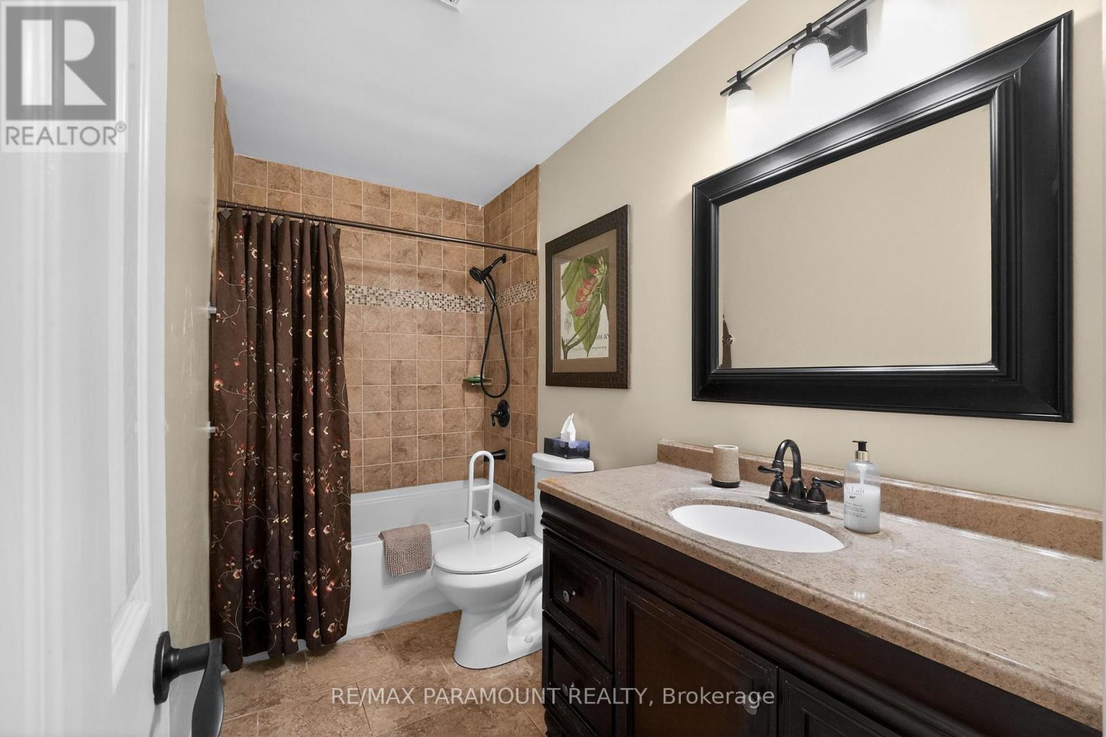 186 Weybridge Trail, Brampton, Ontario  L6V 3W2 - Photo 24 - W13155020