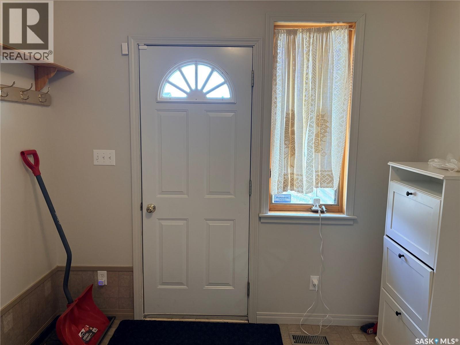 62 Main Street, Leask, Saskatchewan S0J 1M0 - Photo 17 - SK036143