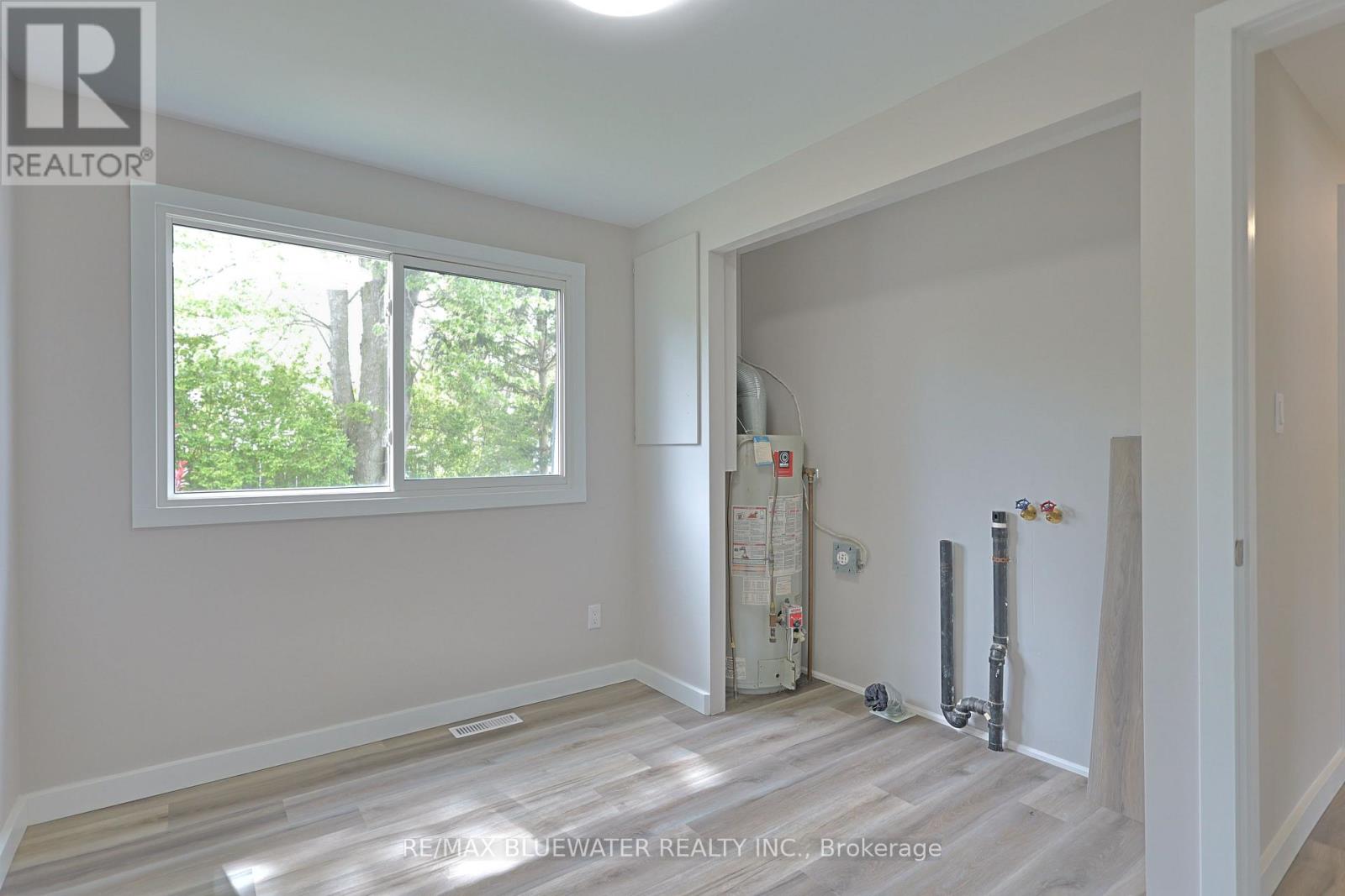 179 Pebble Beach Parkway, South Huron, Ontario  N0M 1T0 - Photo 28 - X13155512