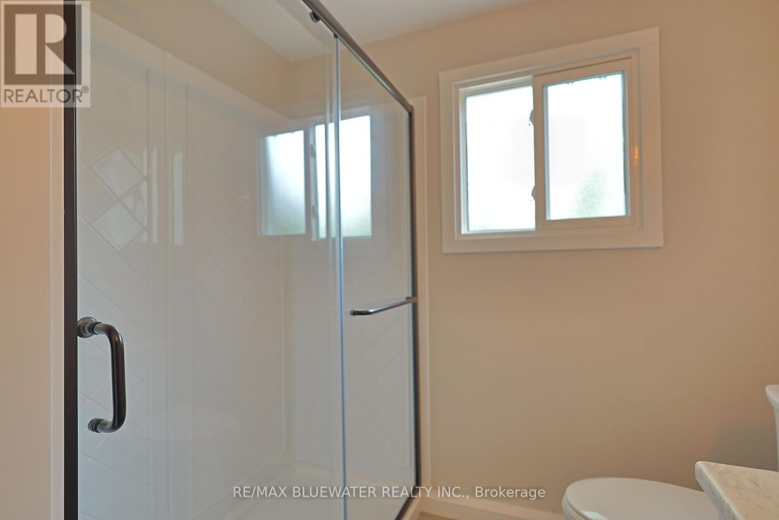 179 Pebble Beach Parkway, South Huron, Ontario  N0M 1T0 - Photo 30 - X13155512