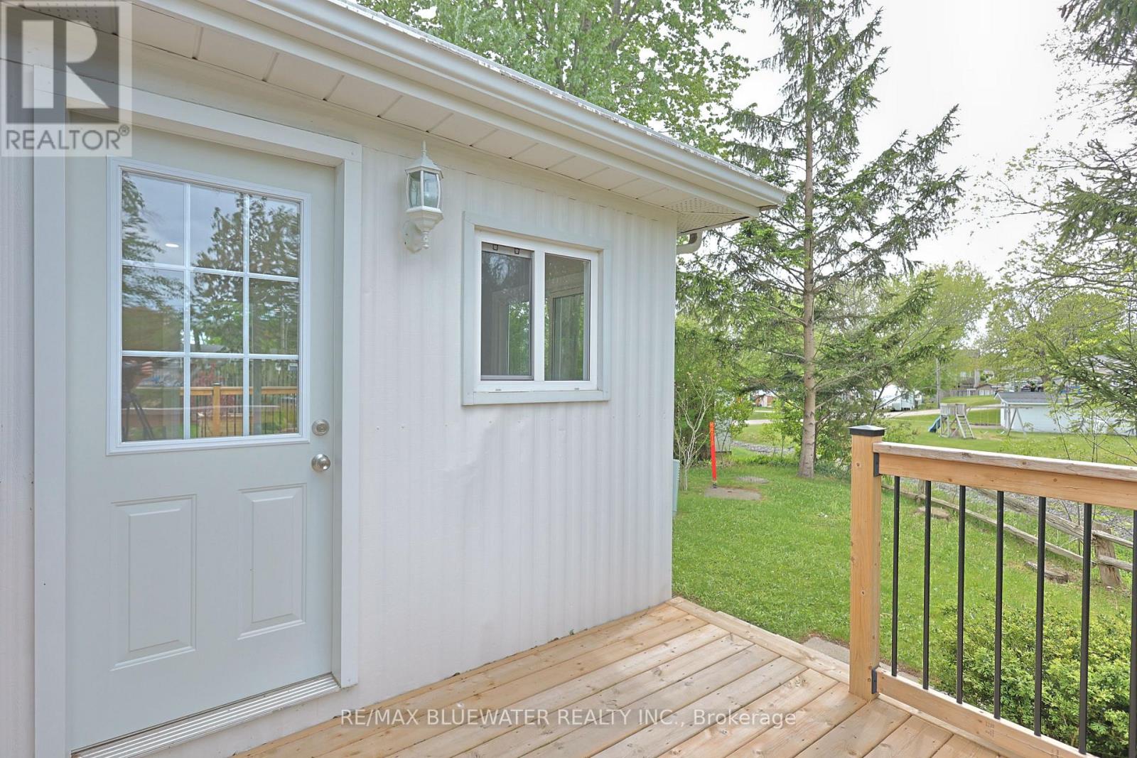 179 Pebble Beach Parkway, South Huron, Ontario  N0M 1T0 - Photo 33 - X13155512