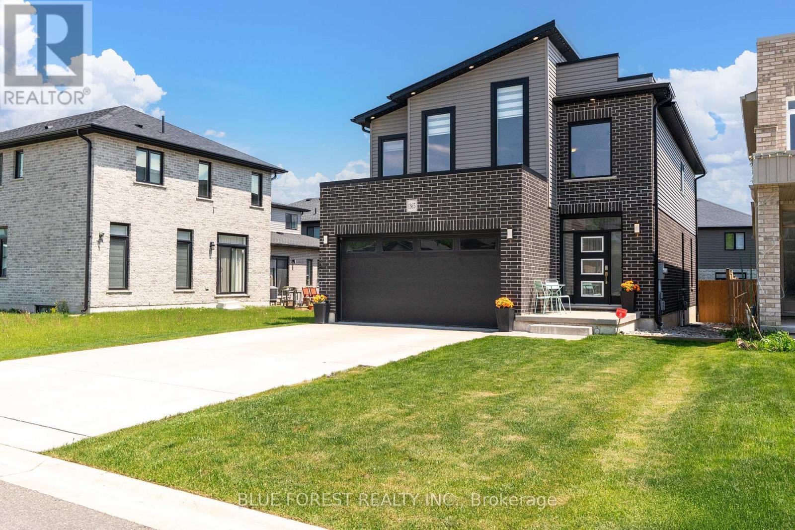 1365 Sandbar Street, London North, Ontario  N6G 0V4 - Photo 2 - X13155542