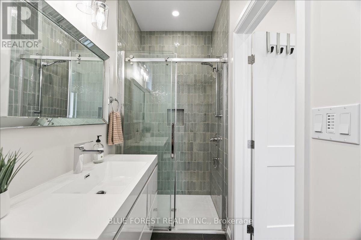 152 Maud Street, Central Elgin, Ontario  N5L 1C8 - Photo 5 - X13155702