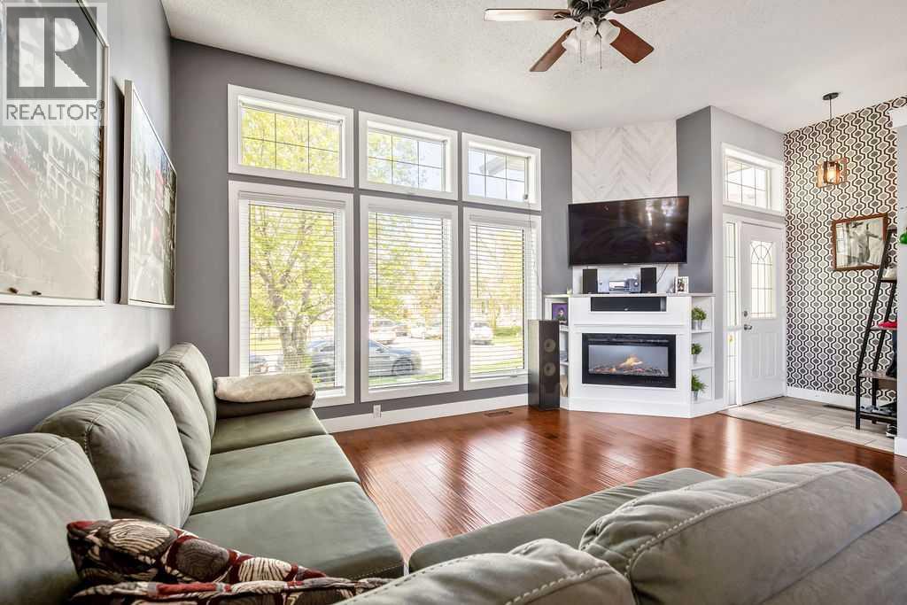 130 Taravista Court NE, Calgary, Alberta  T3J 4K1 - Photo 6 - A2311363