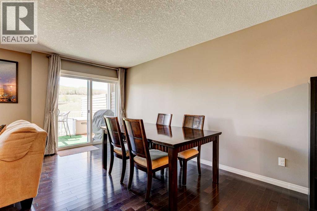 43 Chaparral Valley Gardens SE, Calgary, Alberta  T2X 0P8 - Photo 9 - A2311718