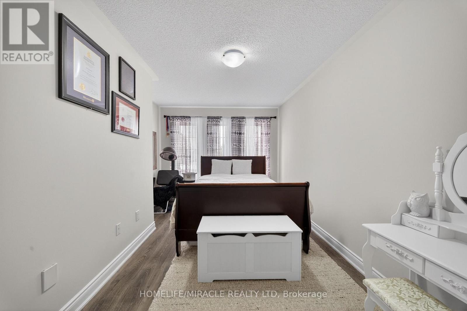 71 Roadmaster Lane, Brampton, Ontario  L7A 3A7 - Photo 18 - W12865382
