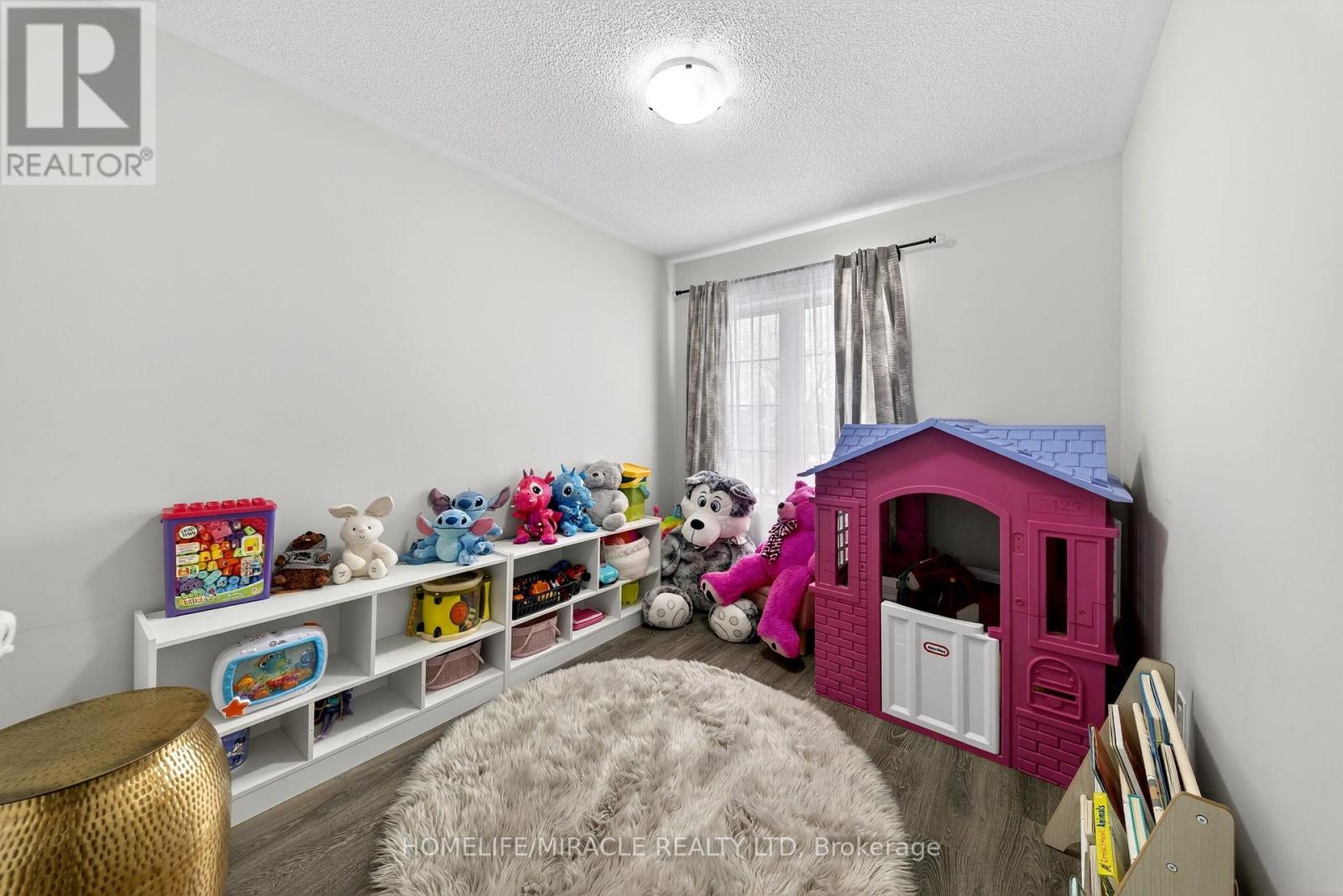 71 Roadmaster Lane, Brampton, Ontario  L7A 3A7 - Photo 21 - W12865382