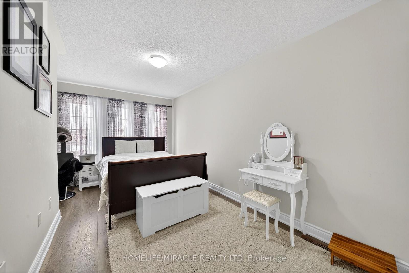 71 Roadmaster Lane, Brampton, Ontario  L7A 3A7 - Photo 20 - W12865382