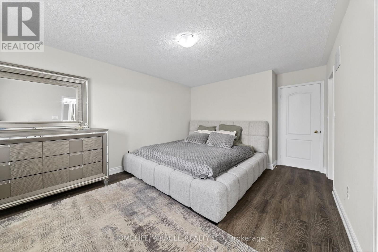 71 Roadmaster Lane, Brampton, Ontario  L7A 3A7 - Photo 27 - W12865382