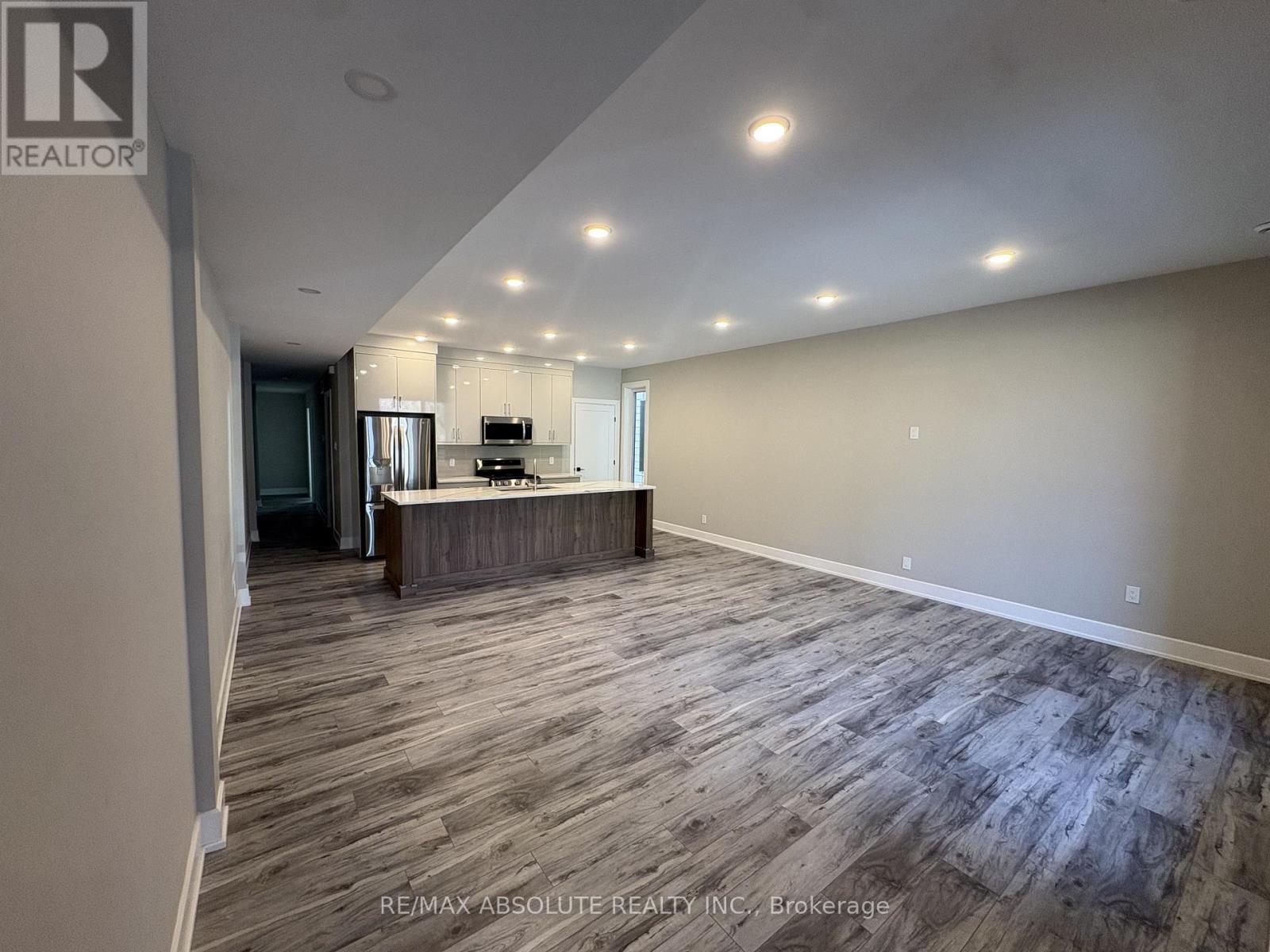 611 Parkview Road, Ottawa, Ontario  K1Z 6E6 - Photo 3 - X13155352