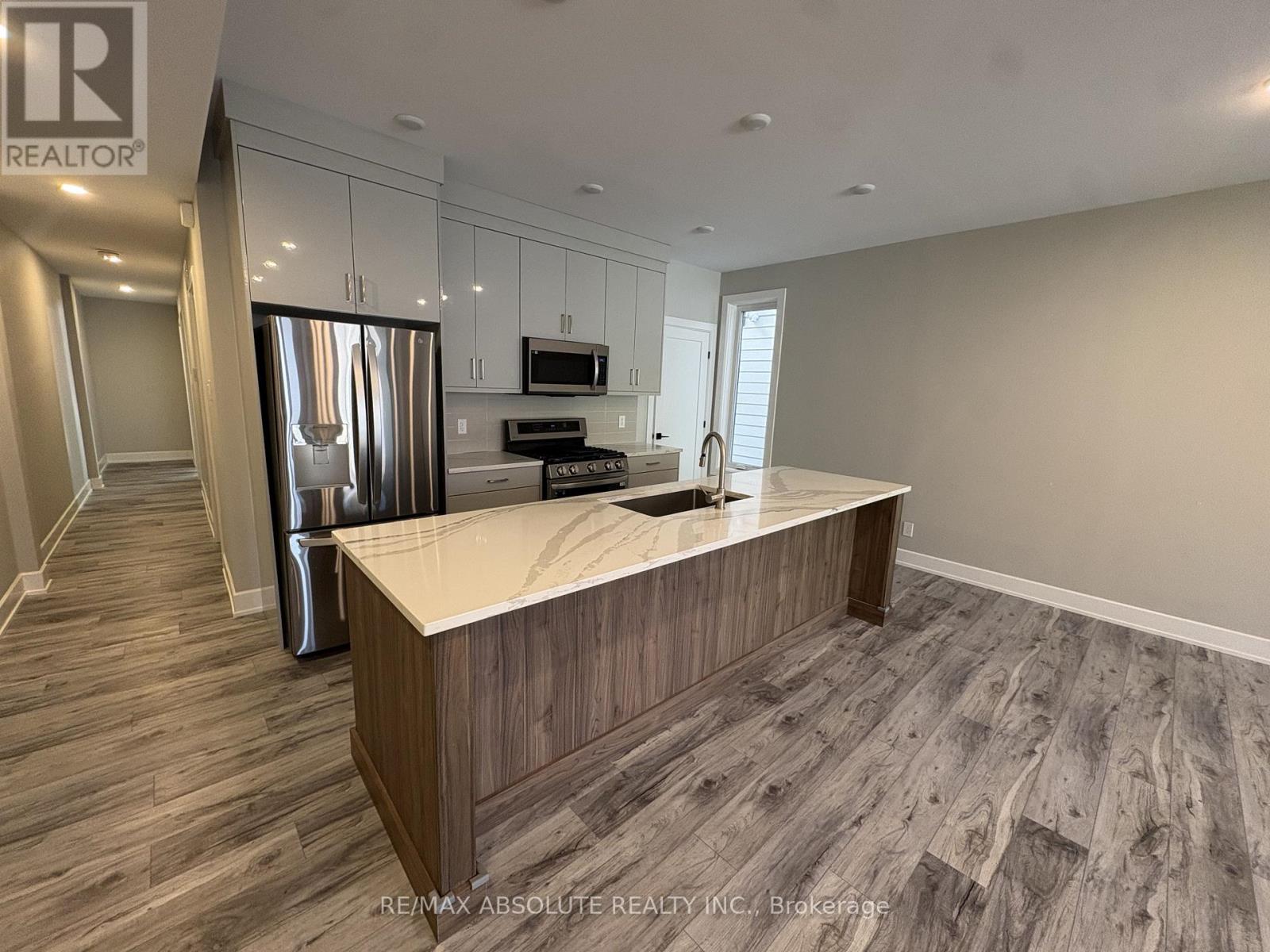 611 Parkview Road, Ottawa, Ontario  K1Z 6E6 - Photo 4 - X13155352