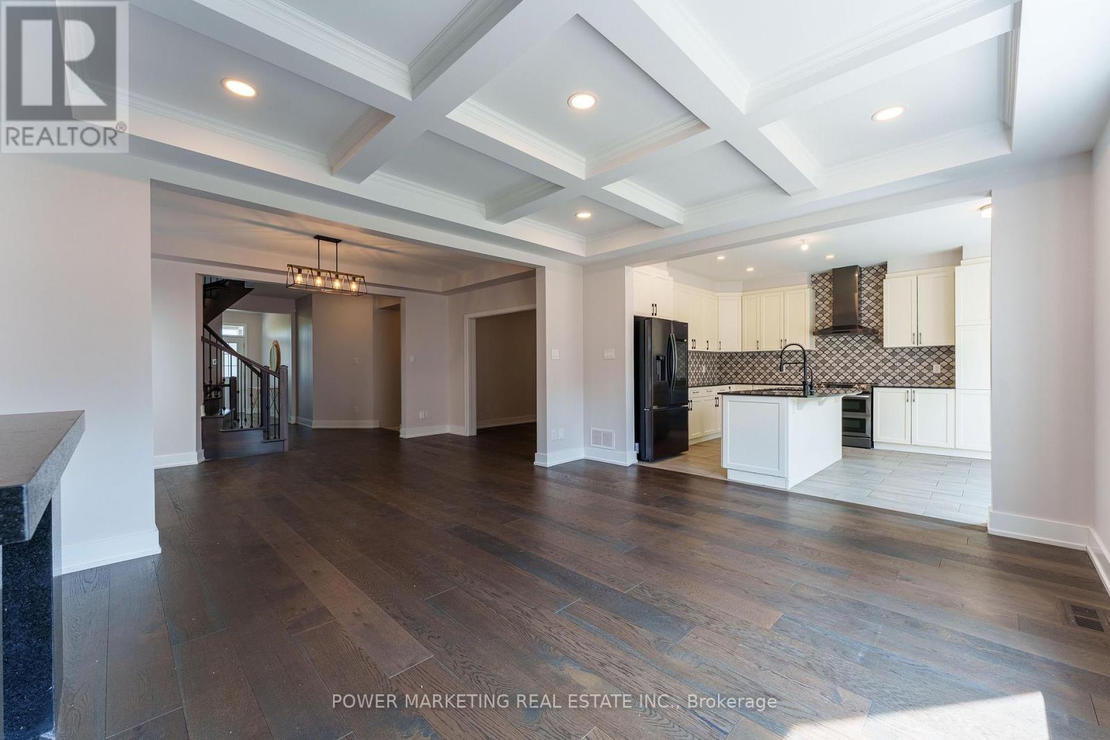 635 Perseus Avenue, Ottawa, Ontario  K2J 6S7 - Photo 12 - X13155686