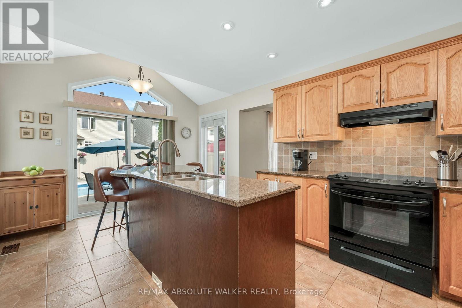 621 Arc-En-Ciel Street, Ottawa, Ontario  K4A 3H9 - Photo 11 - X13155762