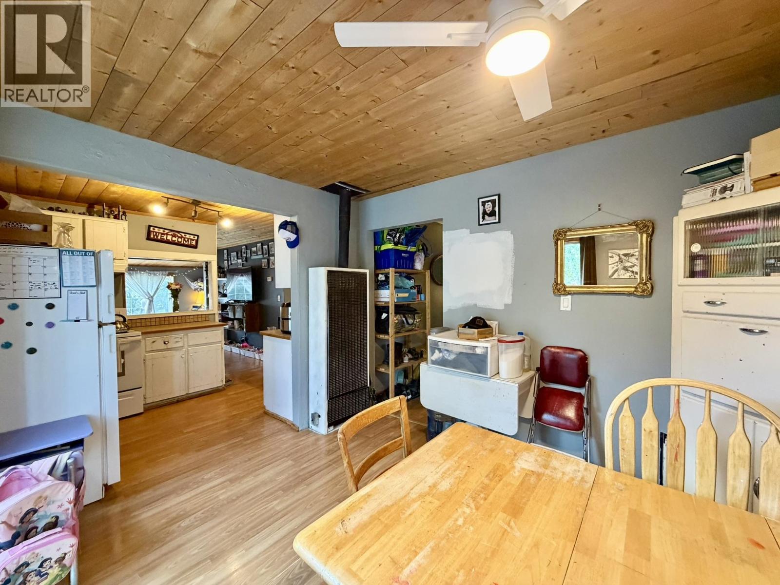 4833 Telqua Drive, 108 Mile Ranch, British Columbia  V0K 2Z0 - Photo 10 - R3126240