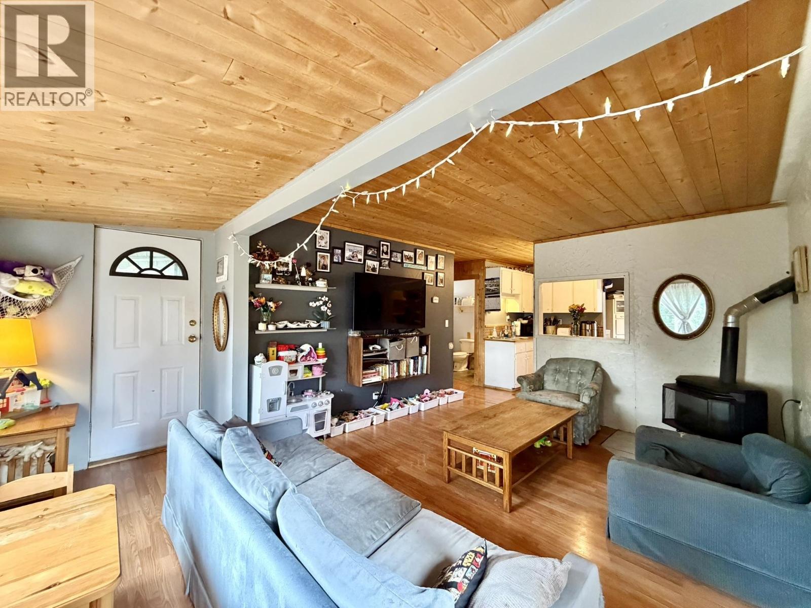 4833 Telqua Drive, 108 Mile Ranch, British Columbia  V0K 2Z0 - Photo 13 - R3126240