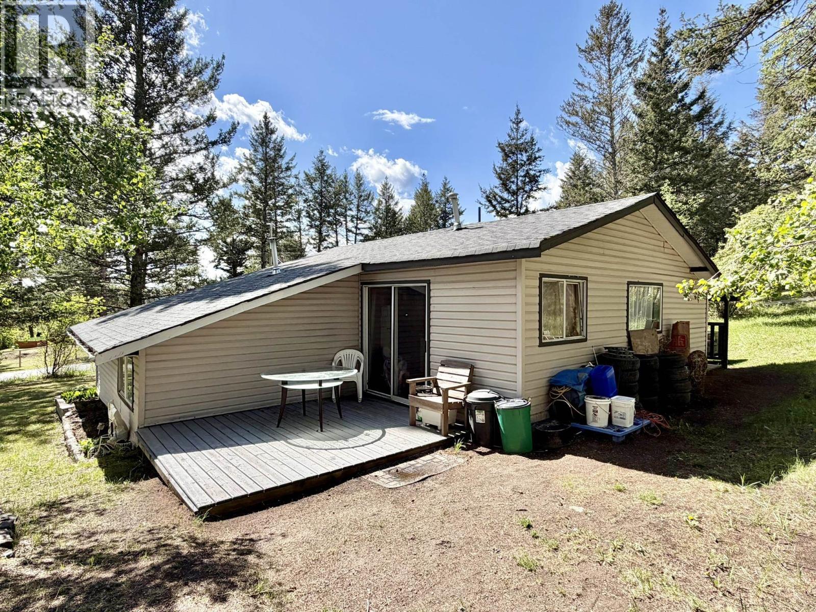 4833 Telqua Drive, 108 Mile Ranch, British Columbia  V0K 2Z0 - Photo 4 - R3126240