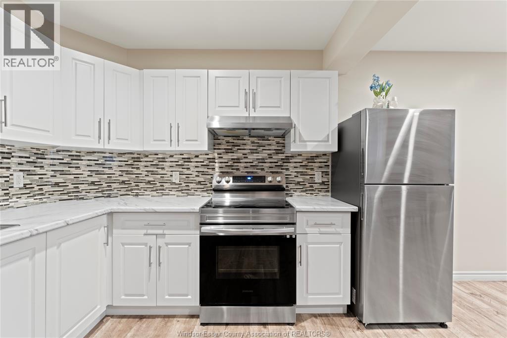 4824 Barcelona, Windsor, Ontario  N9G 3E9 - Photo 26 - 26011735