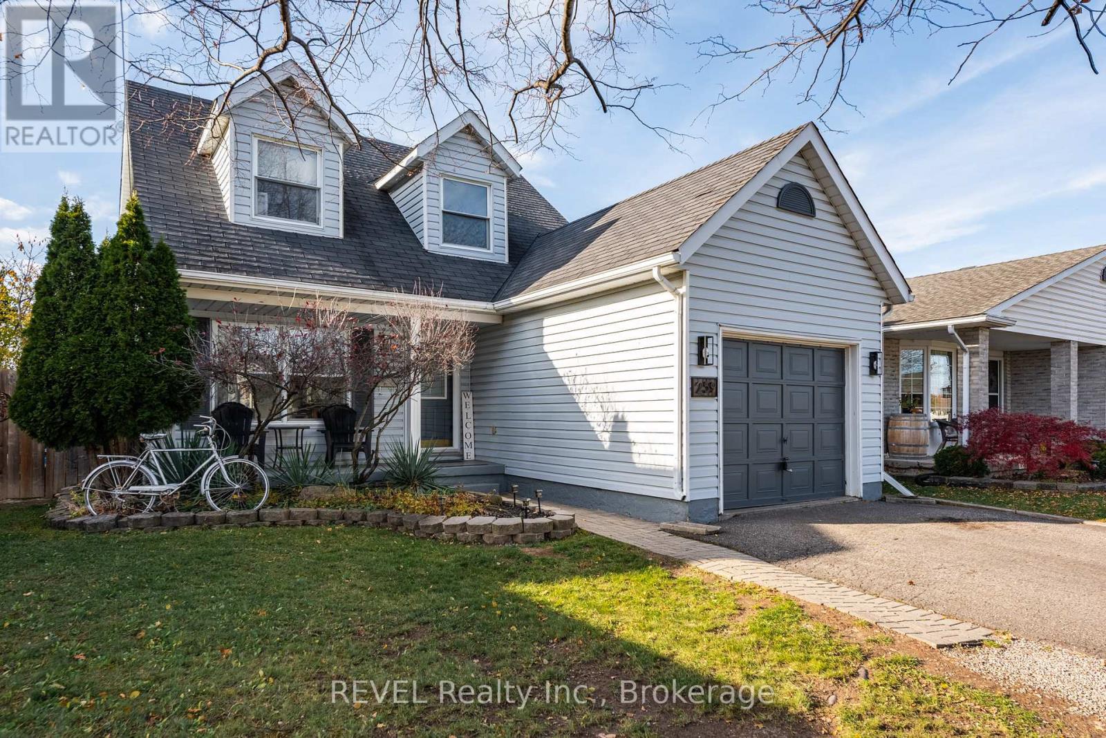 259 Vansickle Road, St. Catharines (Rykert/vansickle), Ontario L2S 2S9 - Photo 1 - X13155564