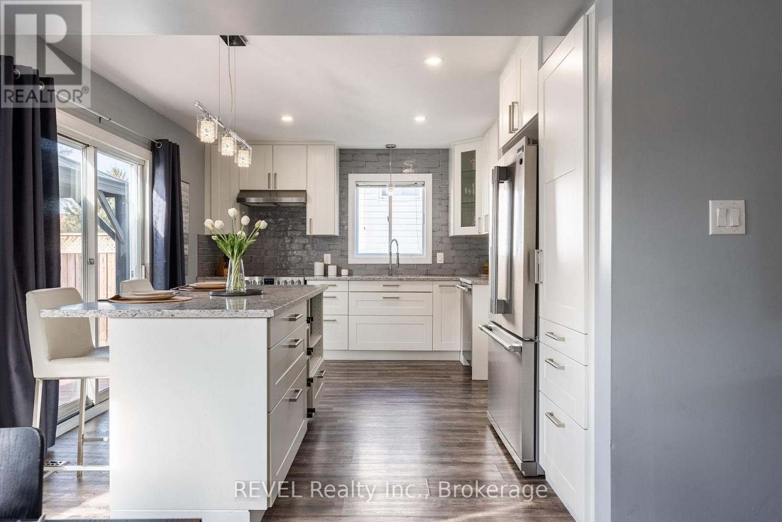 259 Vansickle Road, St. Catharines (Rykert/vansickle), Ontario L2S 2S9 - Photo 12 - X13155564