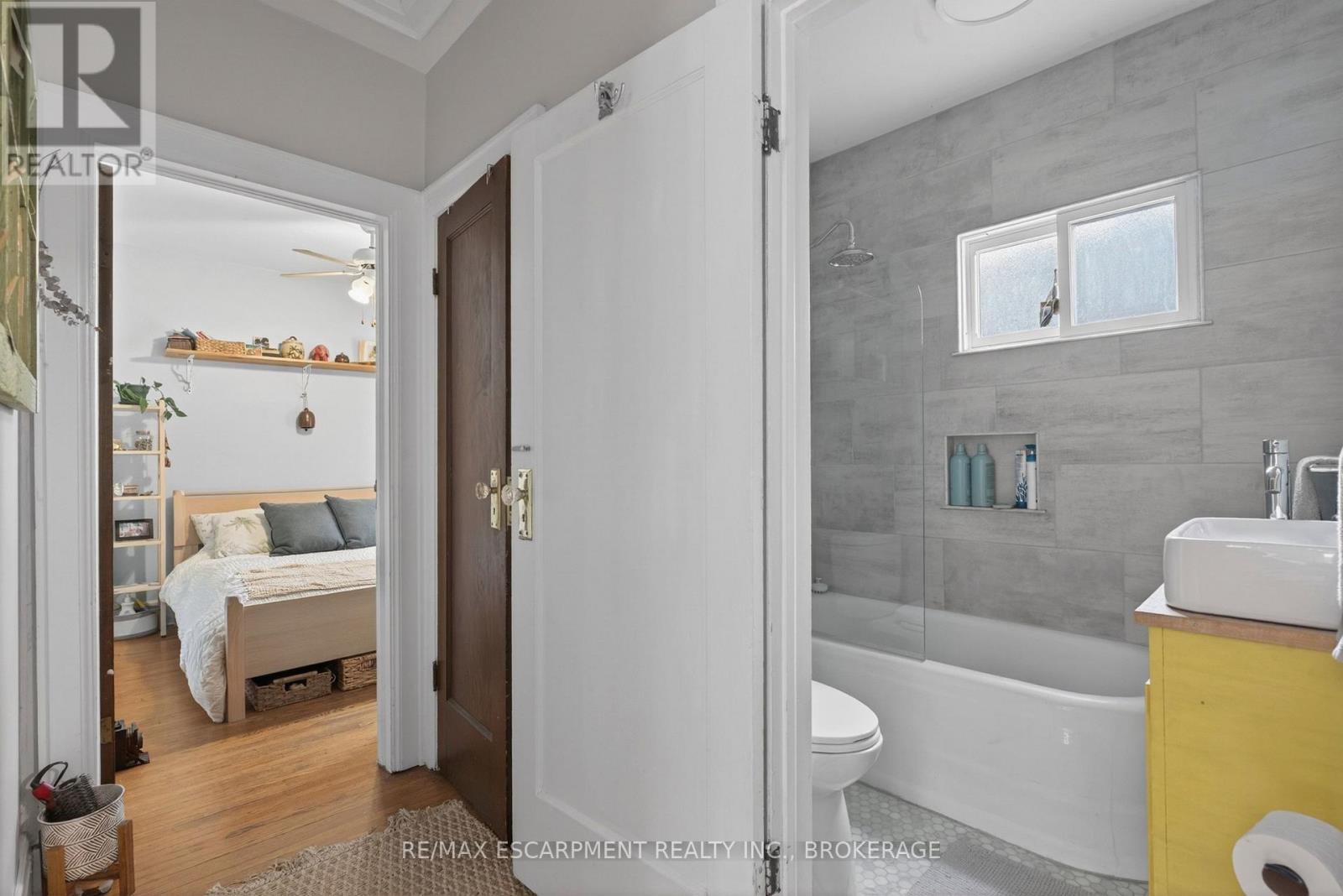 206 York Street, St. Catharines (Haig), Ontario  L2R 6G4 - Photo 36 - X13155572