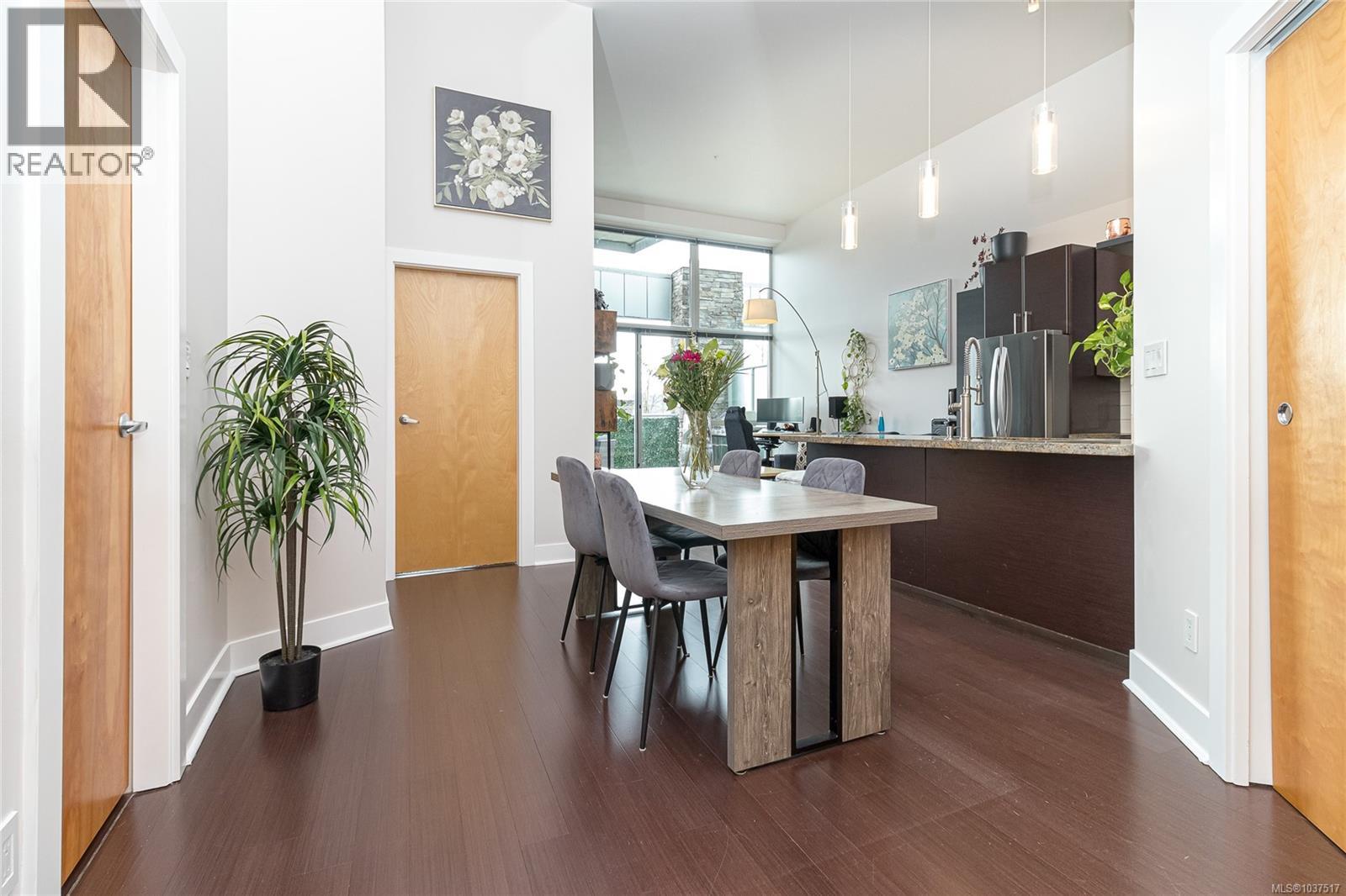 332 2745 Veterans Memorial Pkwy, Langford, British Columbia  V9B 0H4 - Photo 10 - 1037517