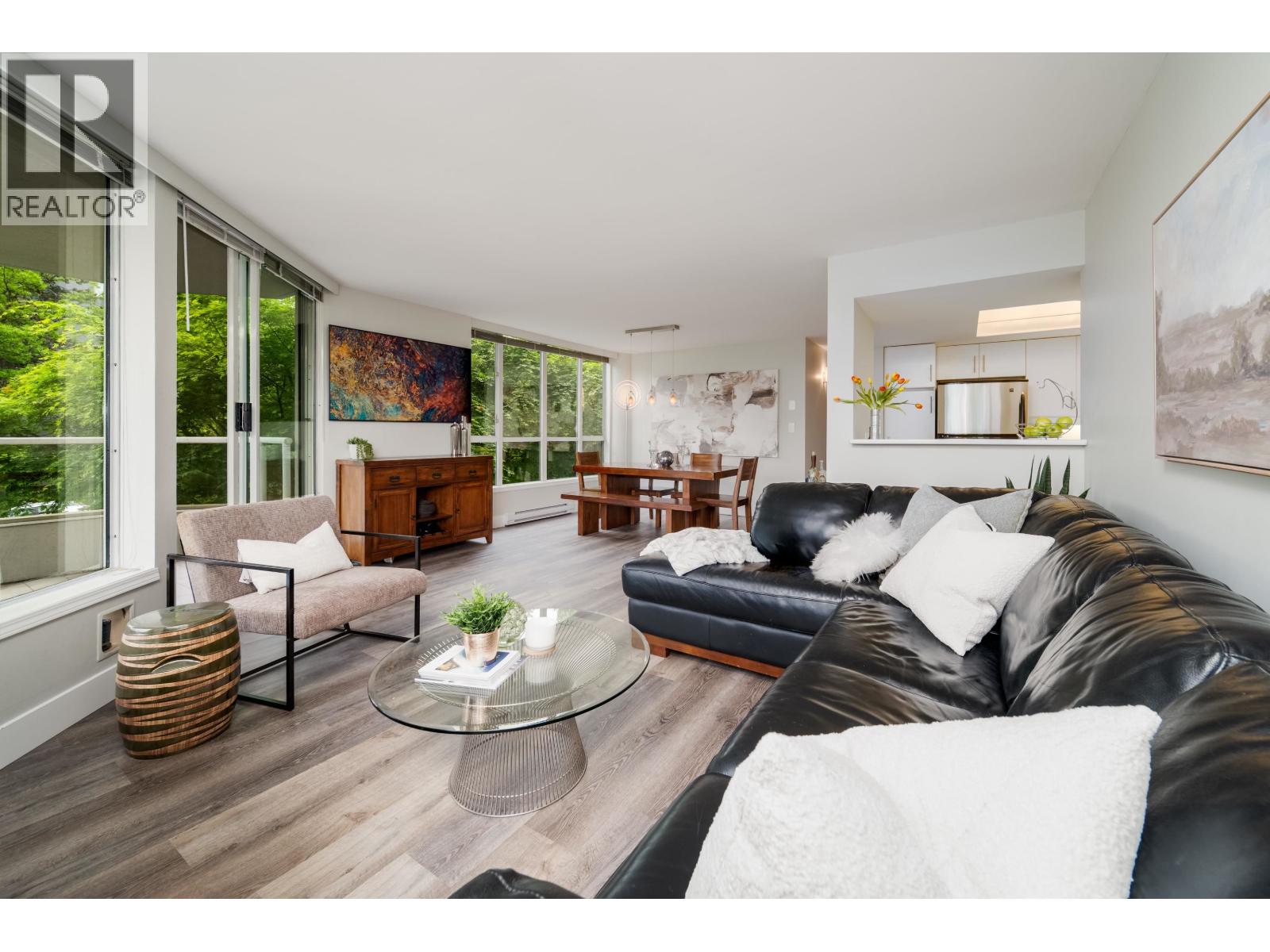 203 408 Lonsdale Avenue, North Vancouver, British Columbia V7M 2G5 - Photo 2 - R3121995