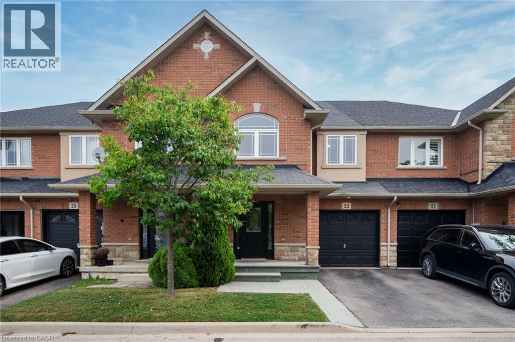 23 BELLFLOWER Boulevard, Hamilton, Ontario