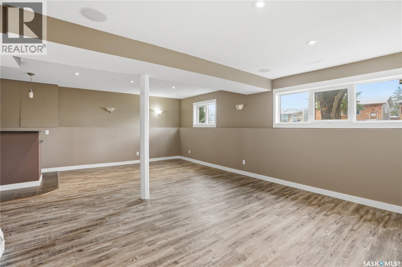 330b X Avenue S, Saskatoon, Saskatchewan S7M 3H6 - Photo 31 - SK036605