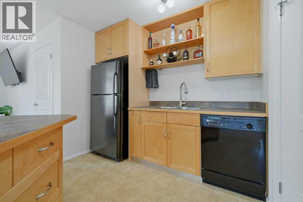 106, 31 Everridge Square SW, Calgary, Alberta  T2Y 5J7 - Photo 9 - A2313070