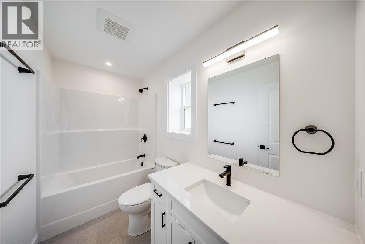 2808 1st Avenue, Castlegar, British Columbia  V1N 2R2 - Photo 28 - 10379265
