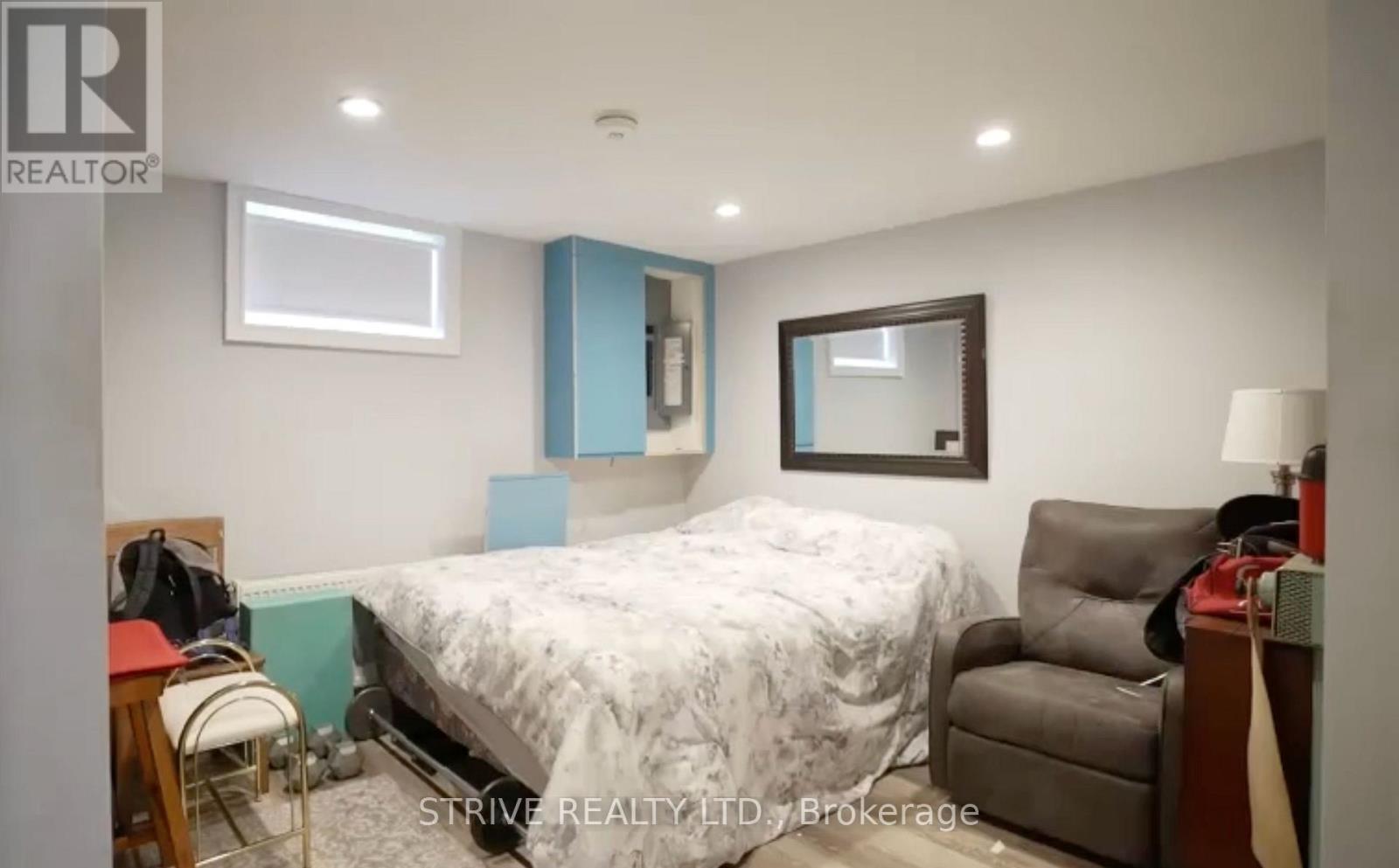 A - 410 Thornton Road N, Oshawa, Ontario  L1J 6W5 - Photo 12 - E13155406