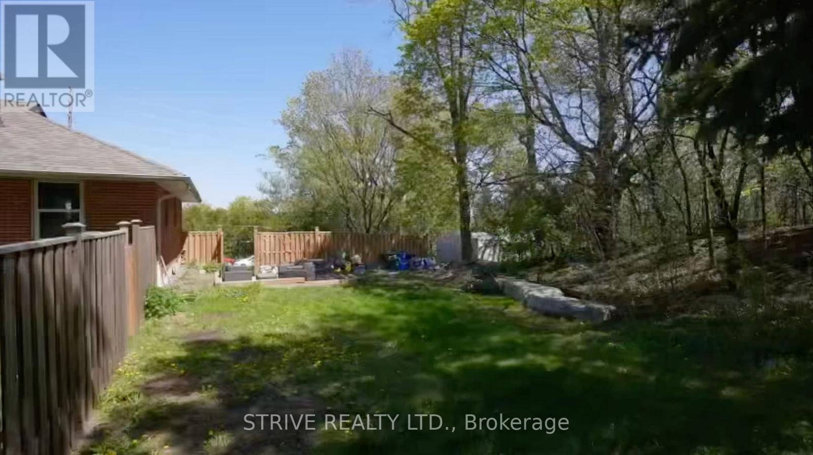 A - 410 Thornton Road N, Oshawa, Ontario  L1J 6W5 - Photo 22 - E13155406