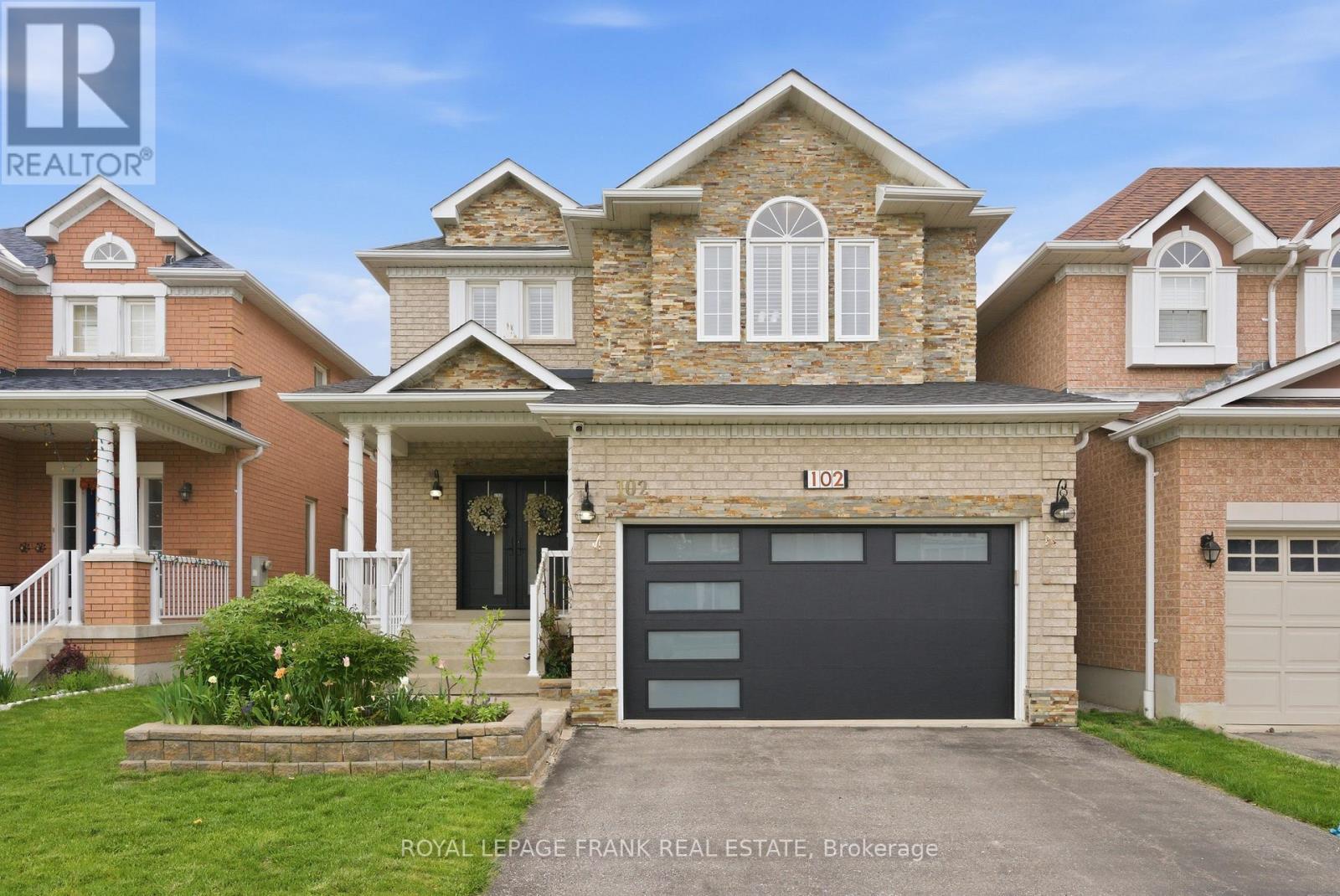 102 Telford Street