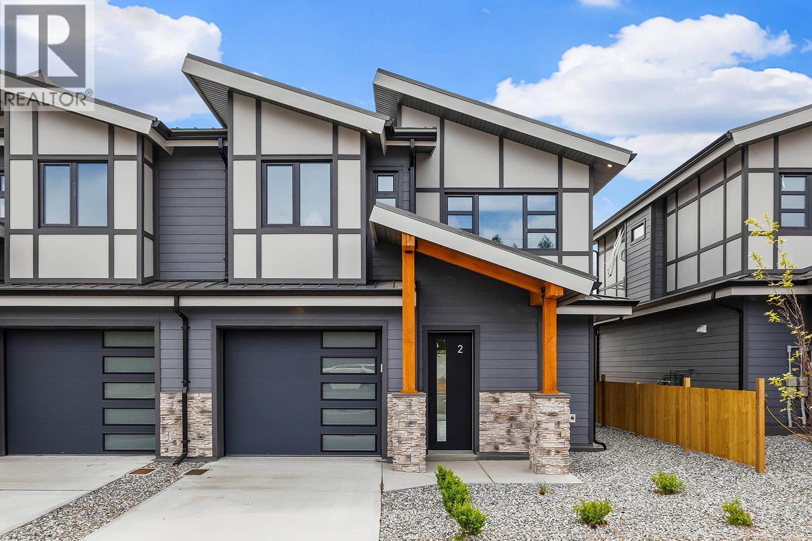 3210 Salmon Road Unit# 10, West Kelowna, British Columbia  V4T 1A7 - Photo 3 - 10387140