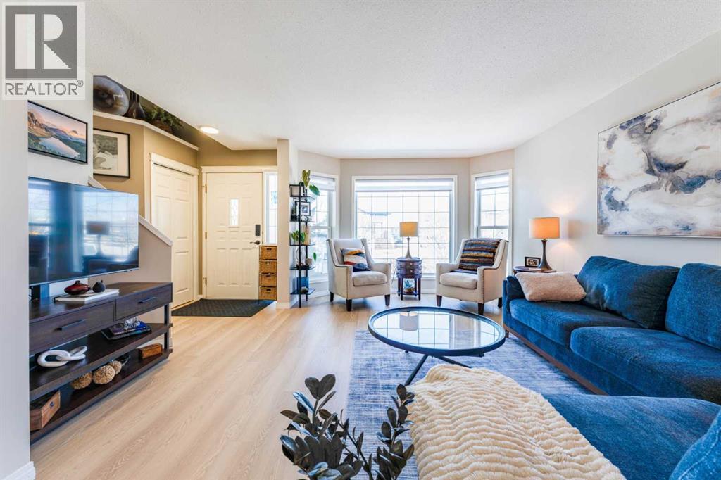 217 Martin Crossing Way NE, Calgary, Alberta  T3J 3V4 - Photo 4 - A2306495