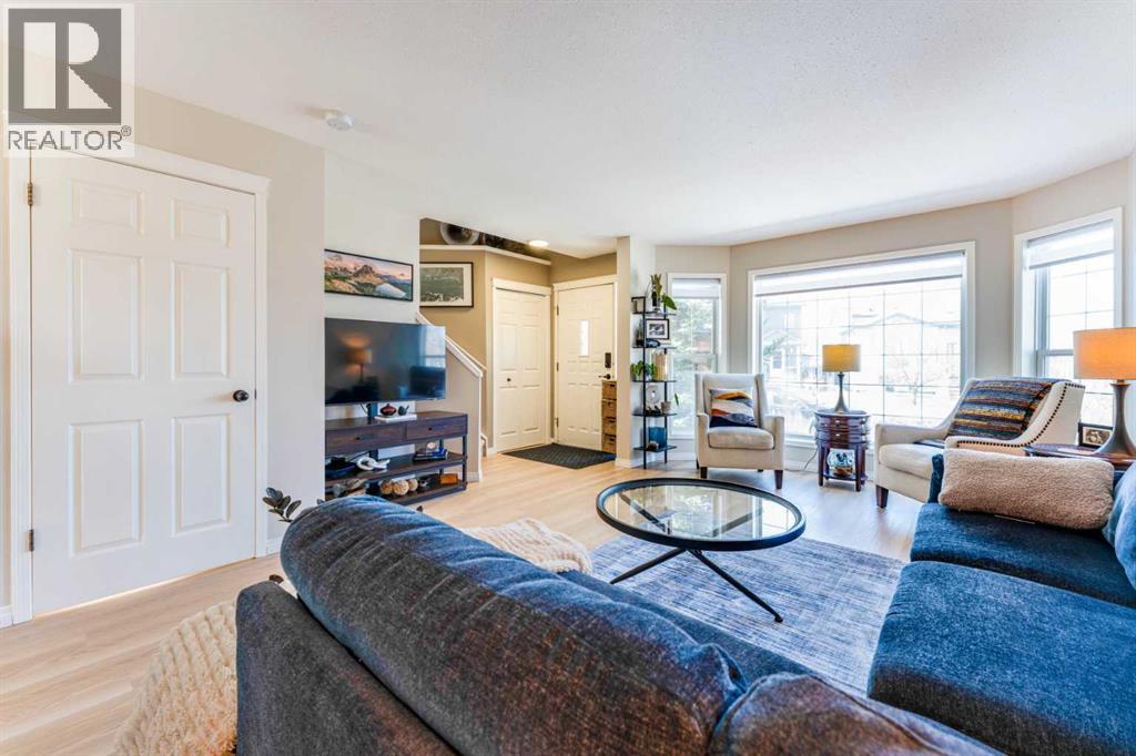 217 Martin Crossing Way NE, Calgary, Alberta  T3J 3V4 - Photo 5 - A2306495