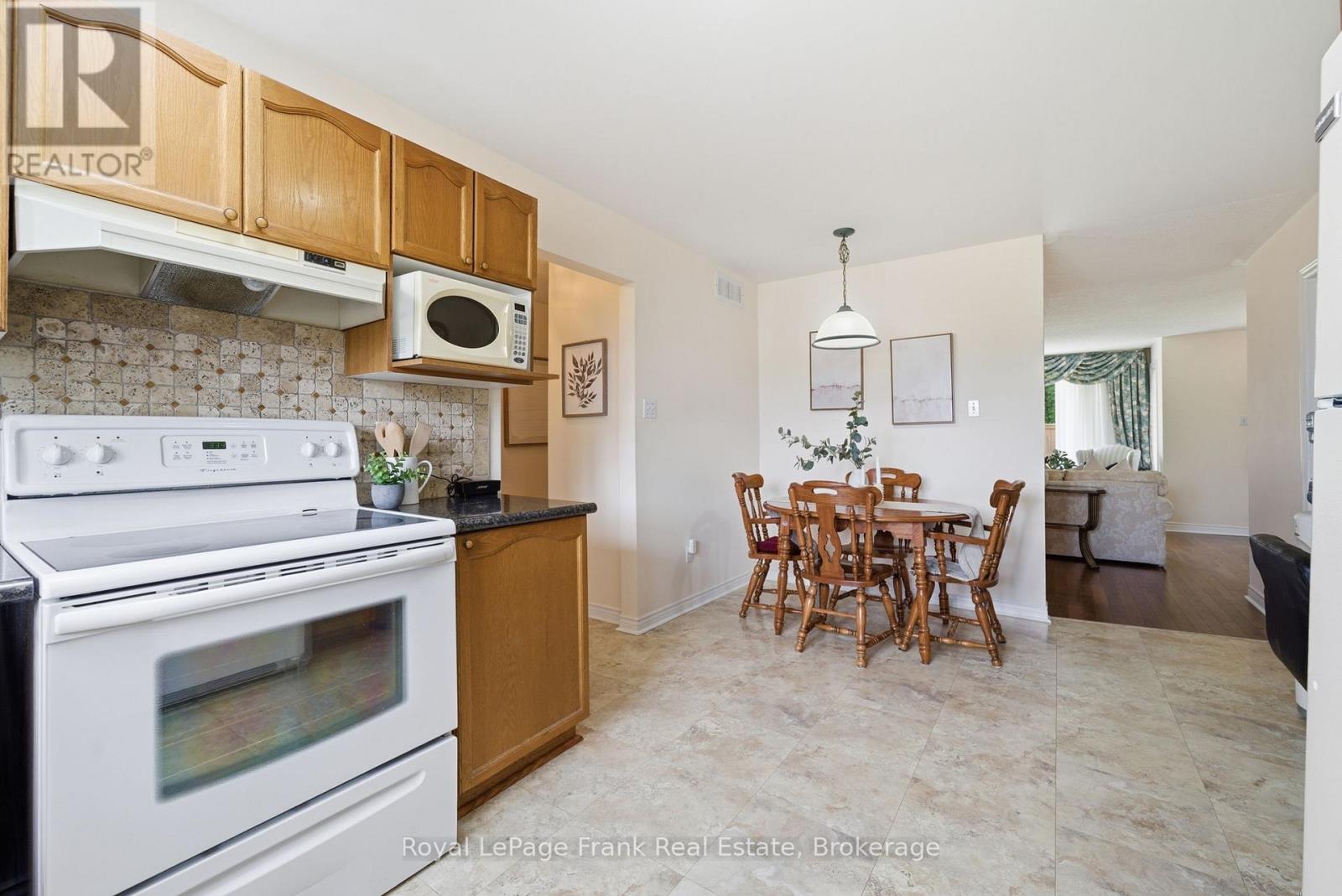 343 Mary Street W, Kawartha Lakes, Ontario  K9V 6J9 - Photo 16 - X13155478
