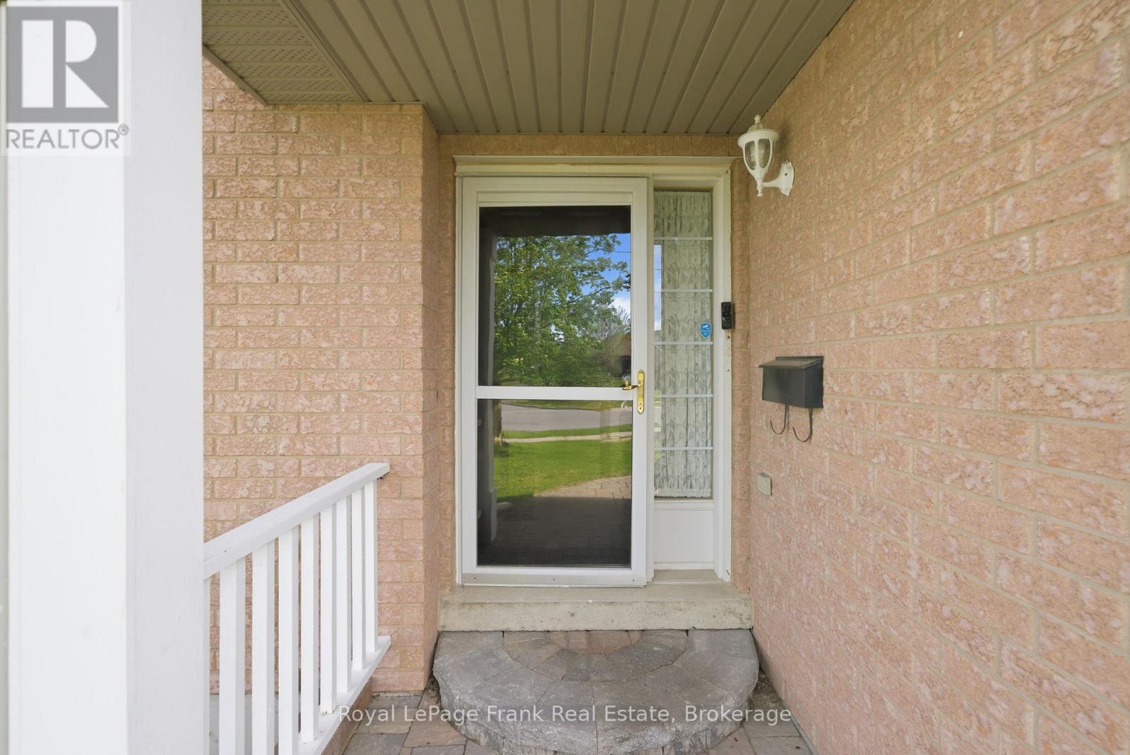 343 Mary Street W, Kawartha Lakes, Ontario  K9V 6J9 - Photo 5 - X13155478