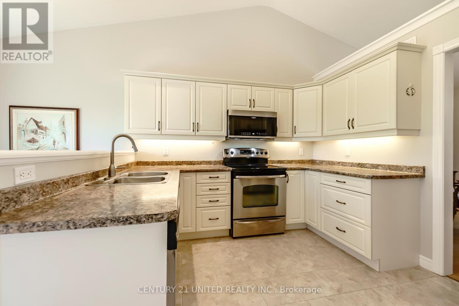 16 - 227 Carnegie Avenue, Peterborough, Ontario  K9L 0B3 - Photo 11 - X13155516