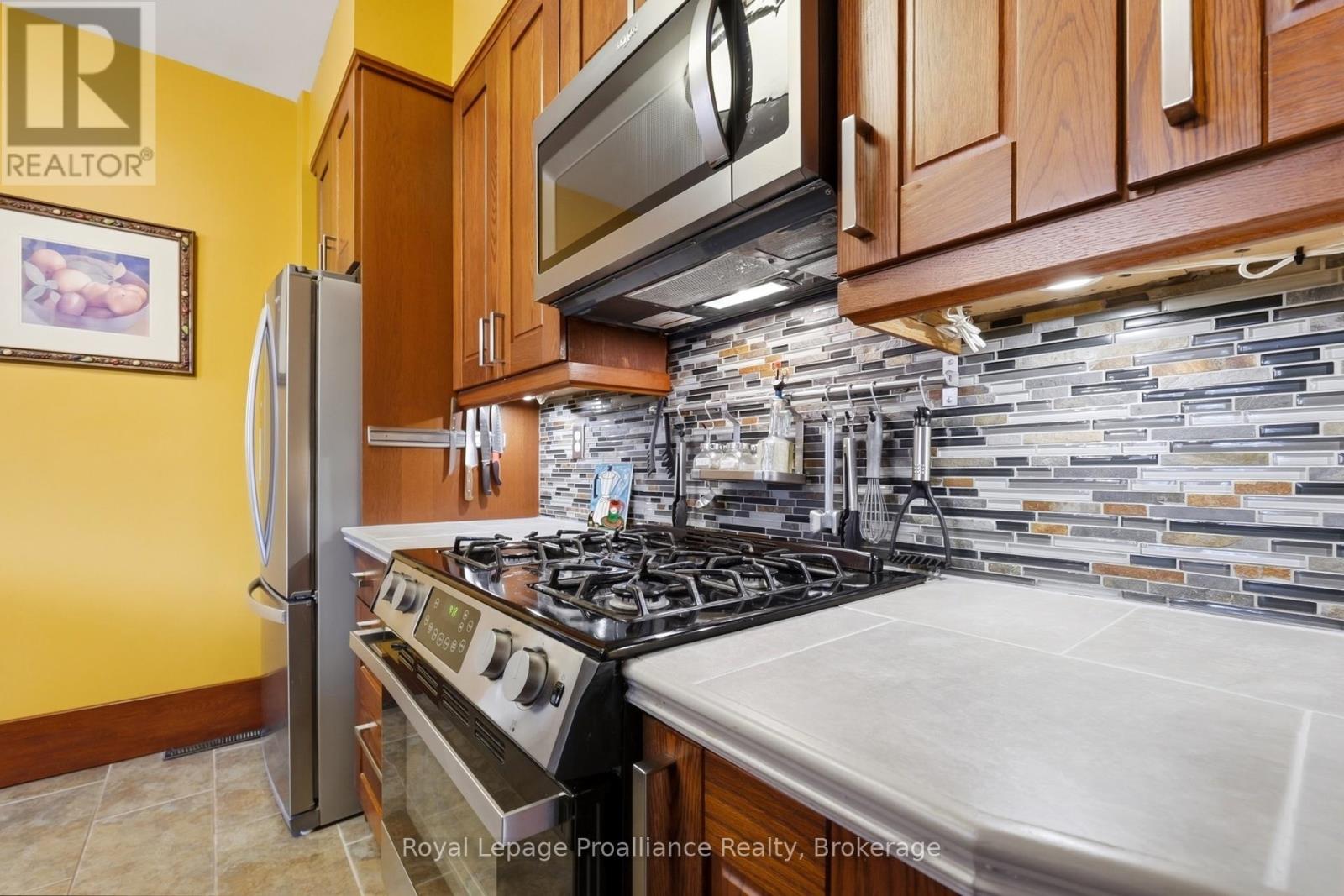 30 Catharine Street, Belleville, Ontario  K8P 1L5 - Photo 10 - X13155672