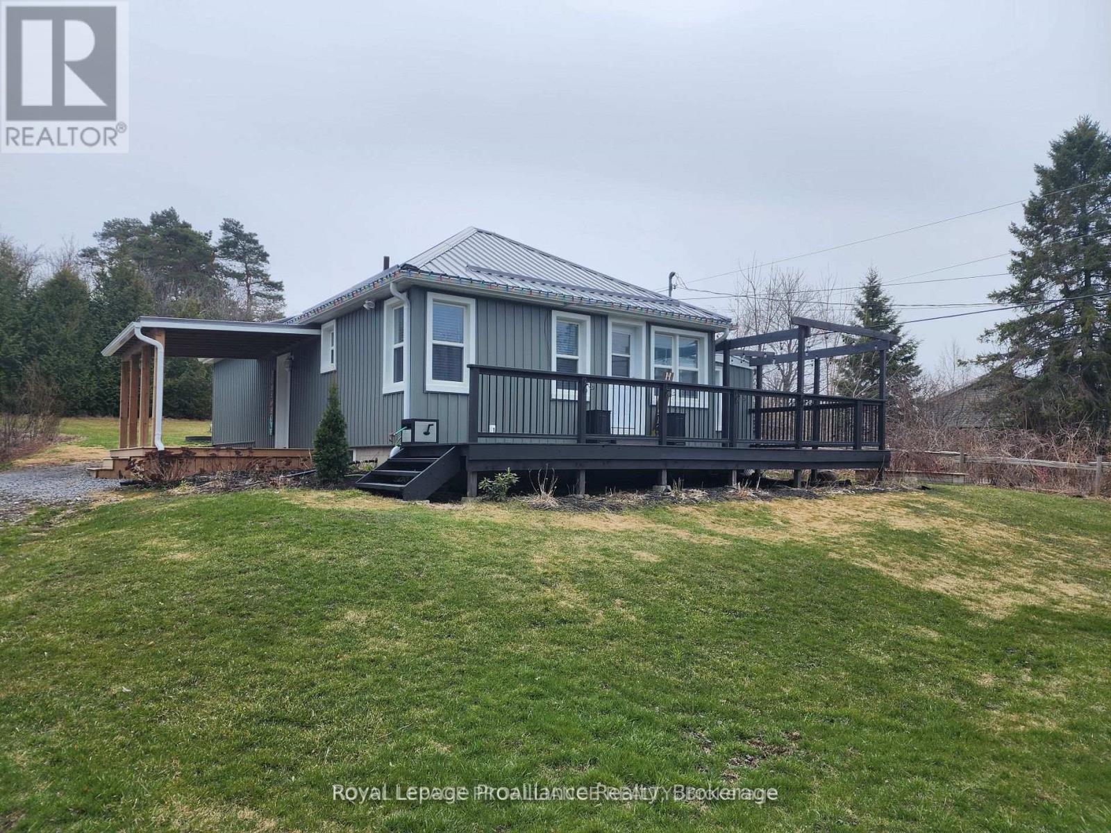 2307 County Rd 3, Prince Edward County, Ontario  K0K 1L0 - Photo 4 - X13155744